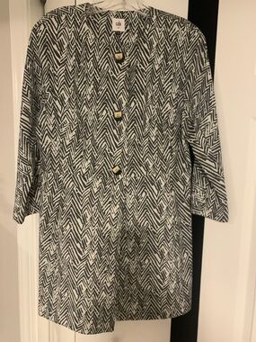 CAbi Grey and White Zigzag Button Front Coat
